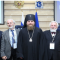 Un évêque de l’Église orthodoxe russe ainsi qu’Alexandre Dvorkin et Luigi Corvaglia, tous deux membres du conseil d’administration de la FECRIS, ont pris la parole lors d’une conférence anti-sectes orthodoxe à Salekhard (Russie), en septembre 2017 (*).